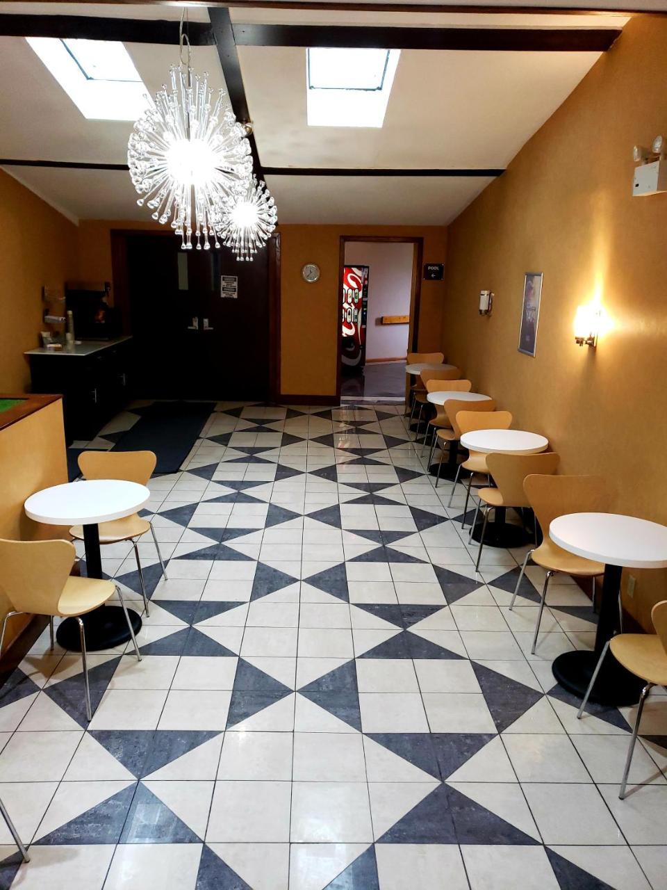 Motel 6-Trenton, On Ngoại thất bức ảnh