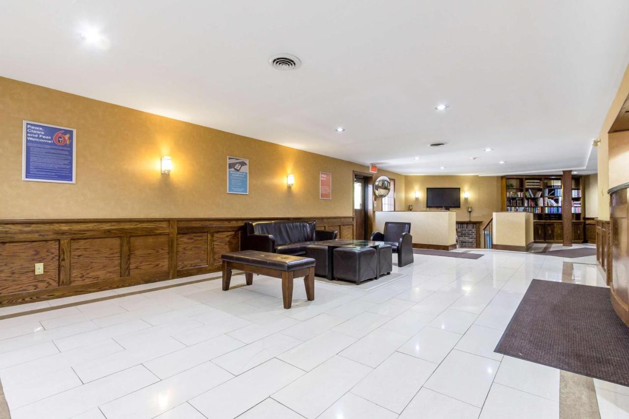 Motel 6-Trenton, On Ngoại thất bức ảnh